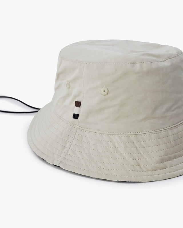 ACTIVE BUCKET HAT