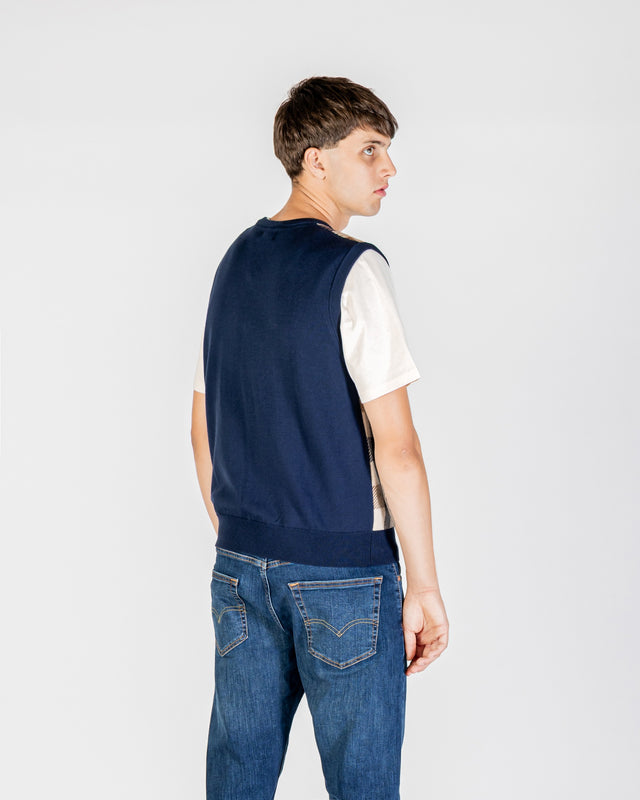 Aquascutum Active ACTIVE CLUB CHECK VEST