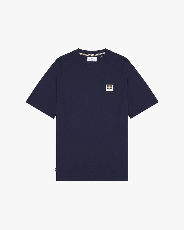 BADGE T-SHIRT