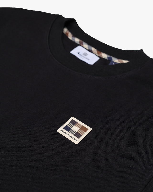 BADGE CREWNECK