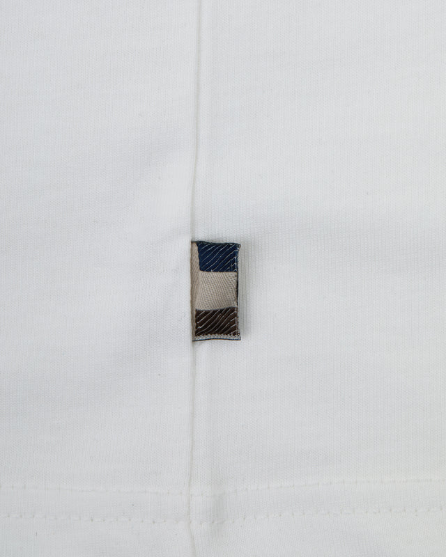 Aquascutum Active CENTRAL SMALL LOGO T-SHIRT
