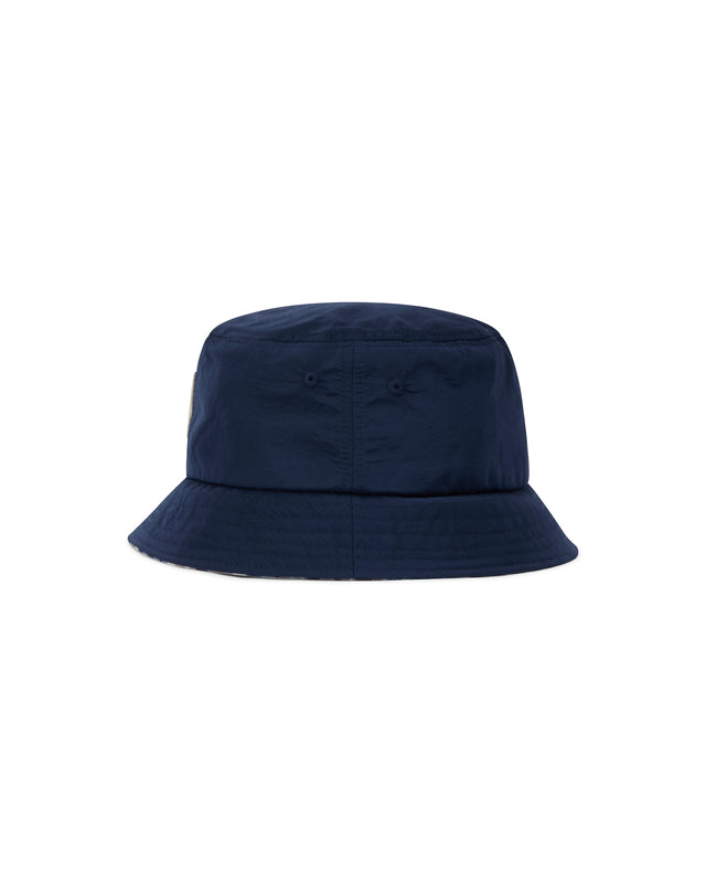 LAMINA BADGE BUCKET CAP