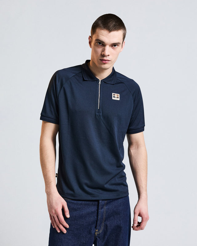 Aquascutum Active POLY PIQUET BADGE POLO