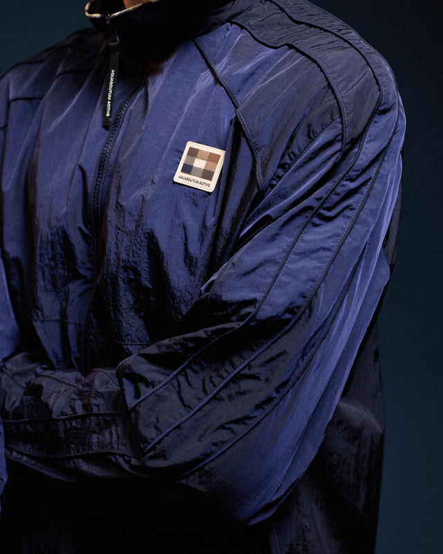 LAMINA PIPING TRACKTOP