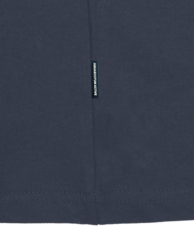 BADGE T-SHIRT