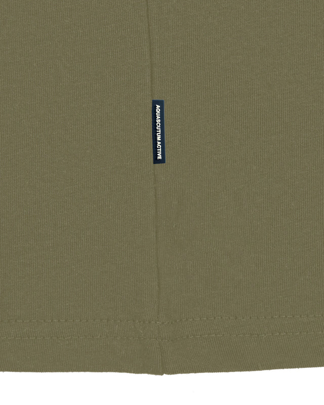 BADGE T-SHIRT