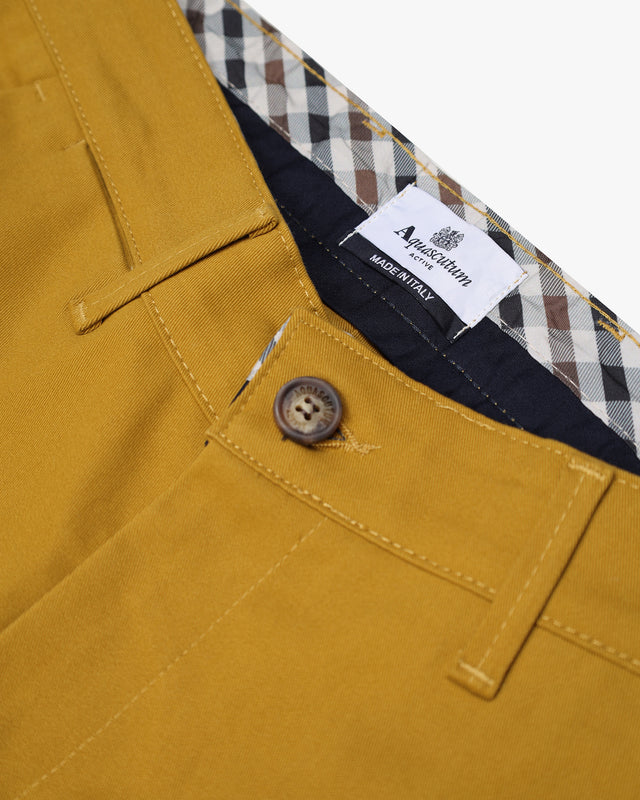 GABARDINE CHINO