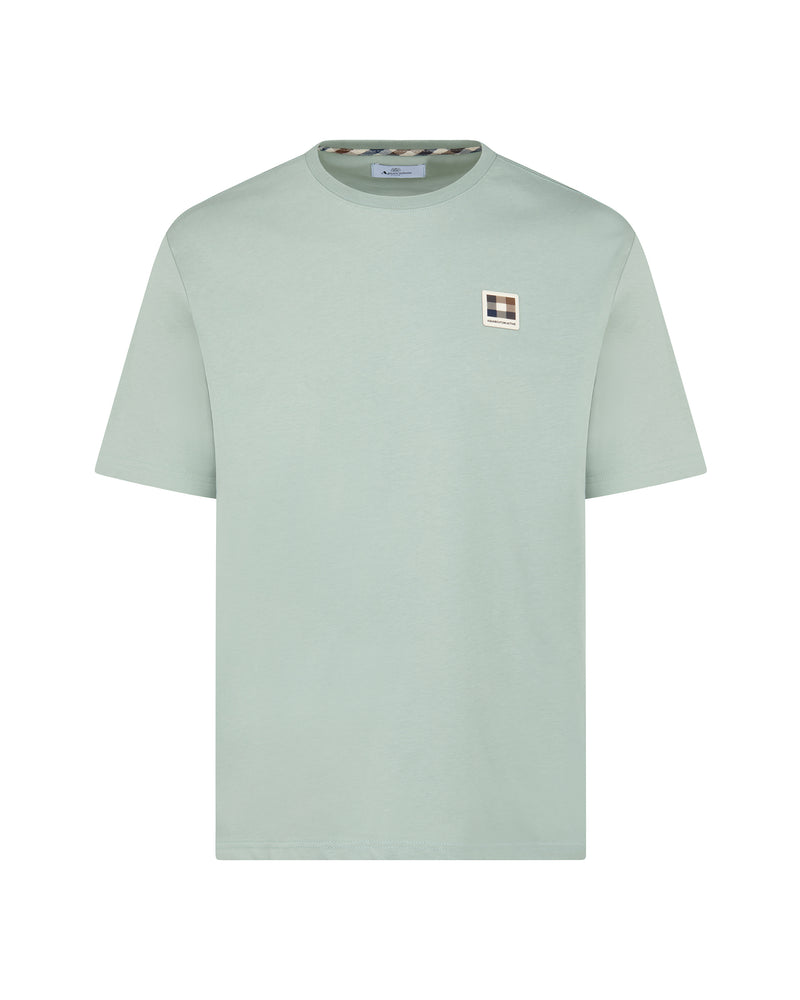 BADGE T-SHIRT