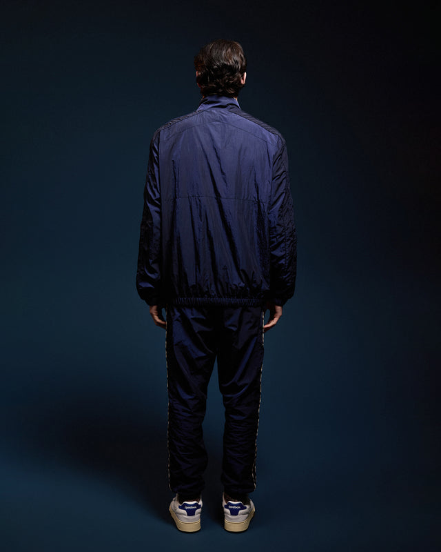 LAMINA PIPING TRACKTOP