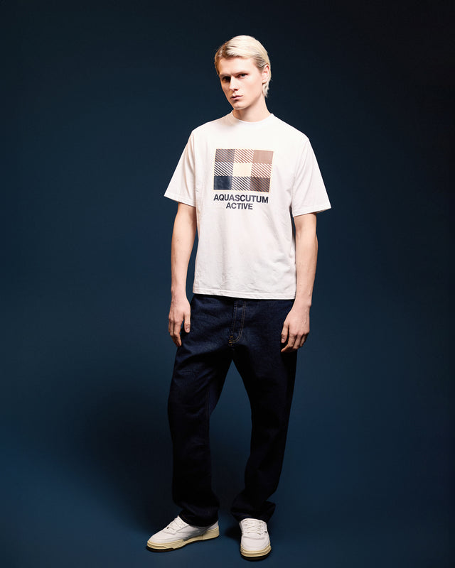 BADGE GRAPHIC T-SHIRT